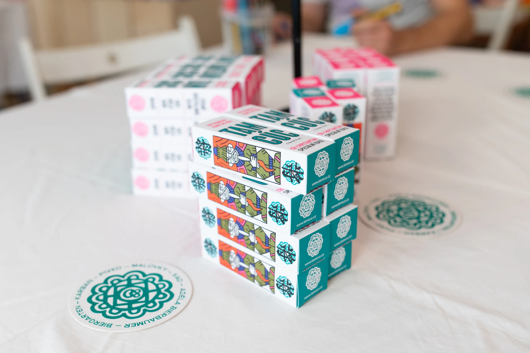 Illustrated Tam Cúc cards